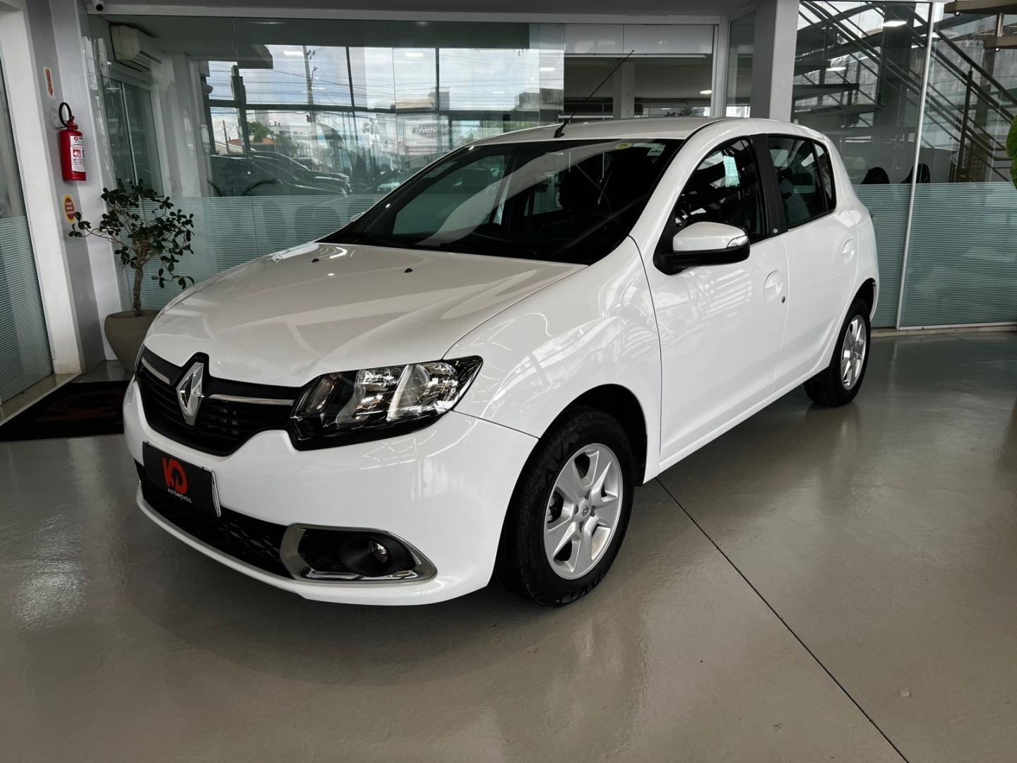 RENAULT SANDERO