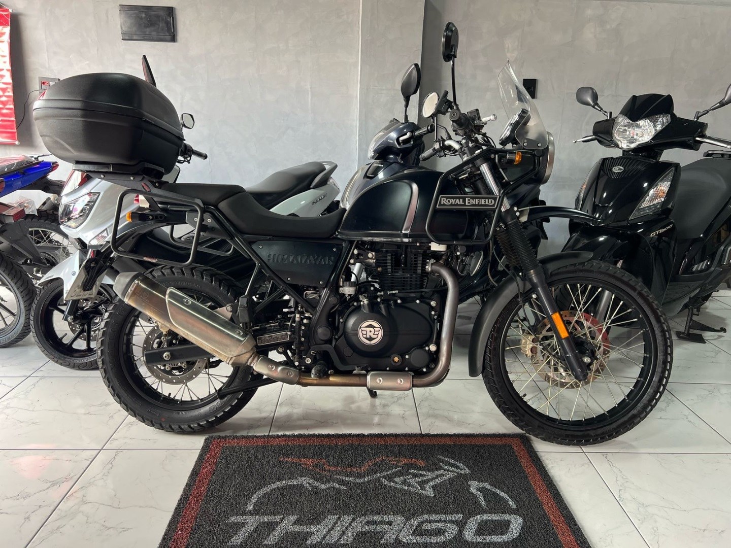 ROYAL ENFIELD HIMALAYAN 411 EFI