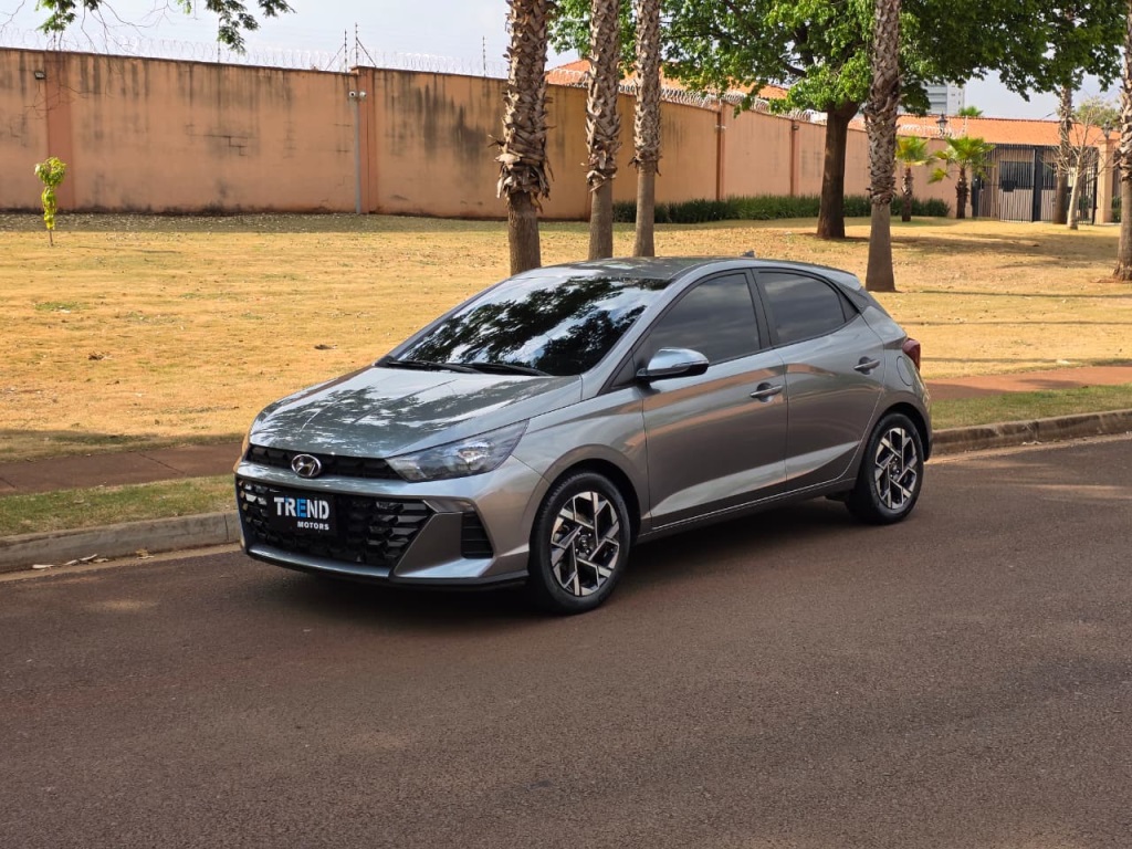 HYUNDAI HB20
