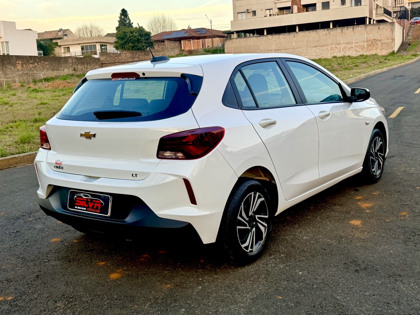 Chevrolet Onix 1.0 Flex Manual - foto 5