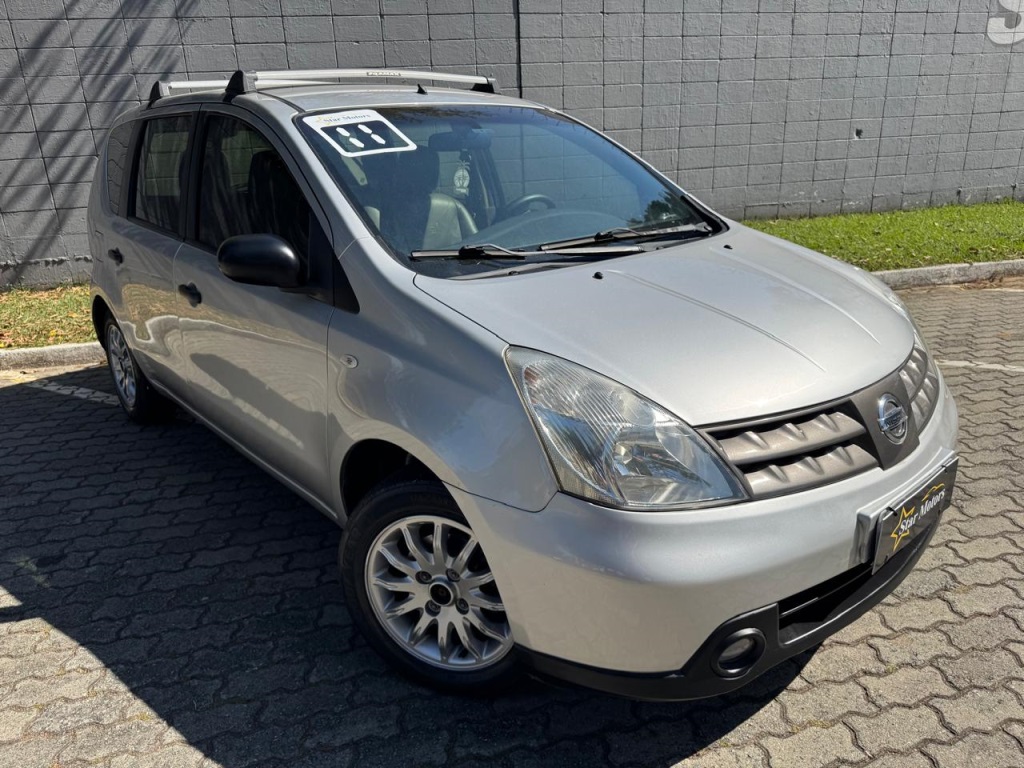 NISSAN LIVINA
