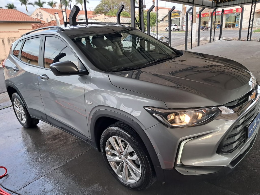 CHEVROLET TRACKER