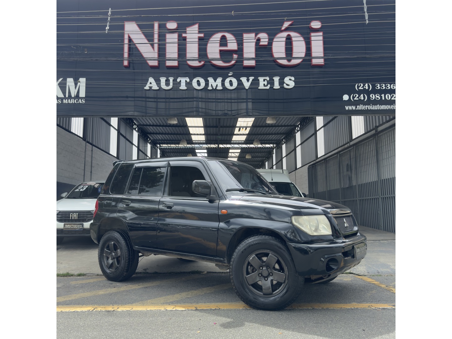 MITSUBISHI PAJERO TR4