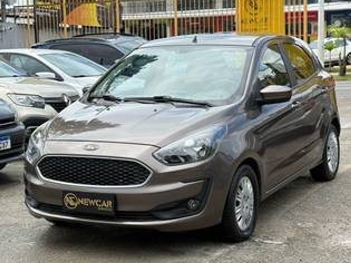 FORD KA