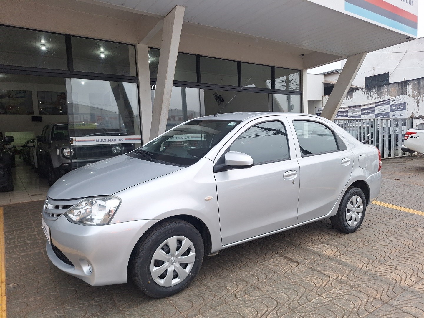 TOYOTA ETIOS