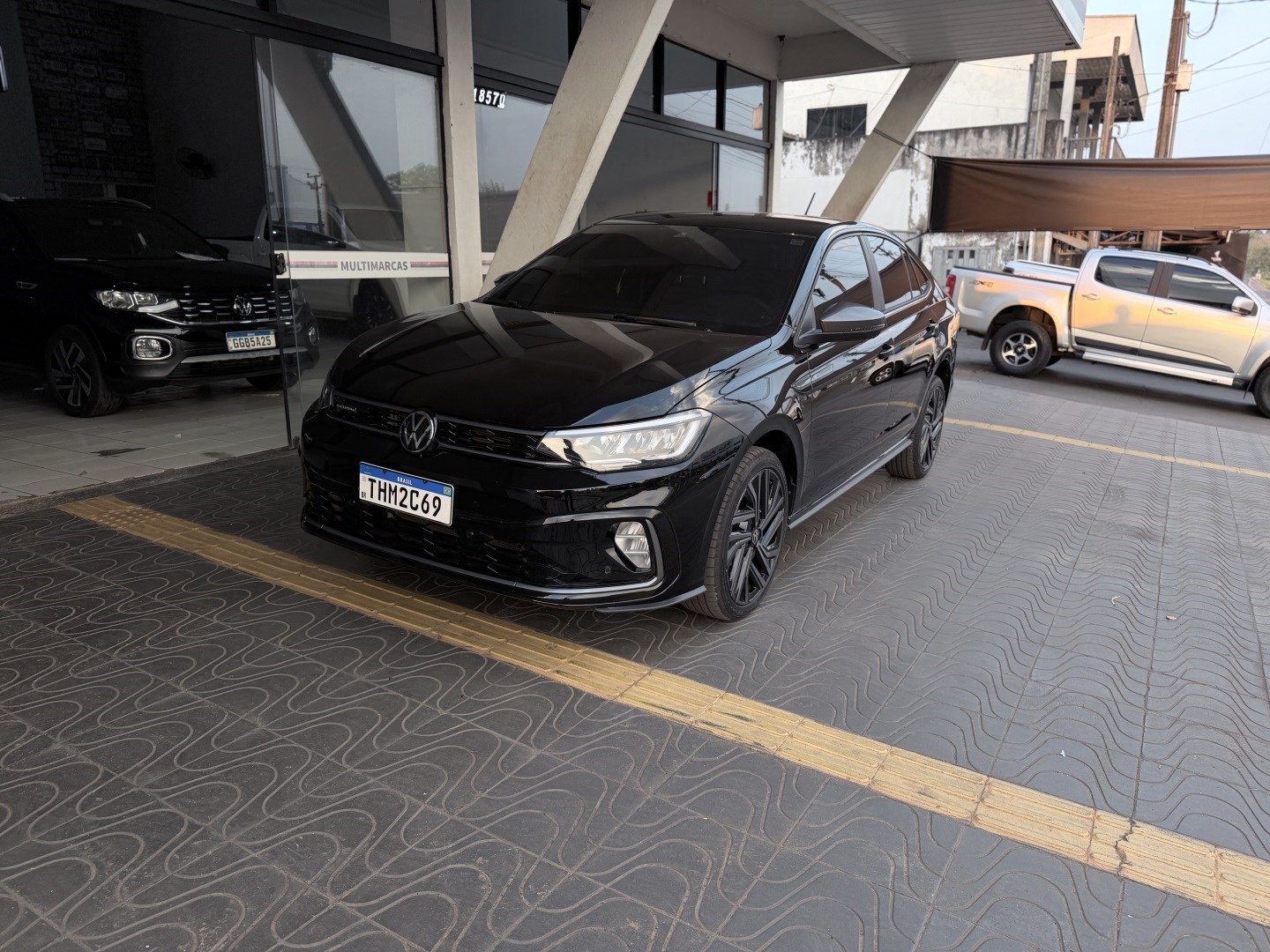 VOLKSWAGEN VIRTUS