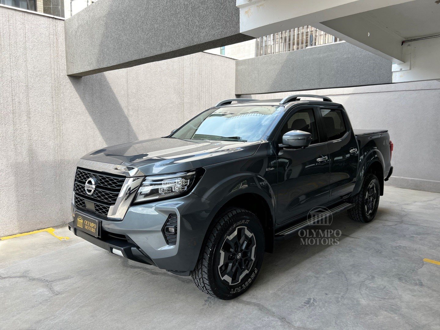 NISSAN FRONTIER 2.3 16V TURBO DIESEL PLATINUM CD 4X4 AUTOMÁTICO