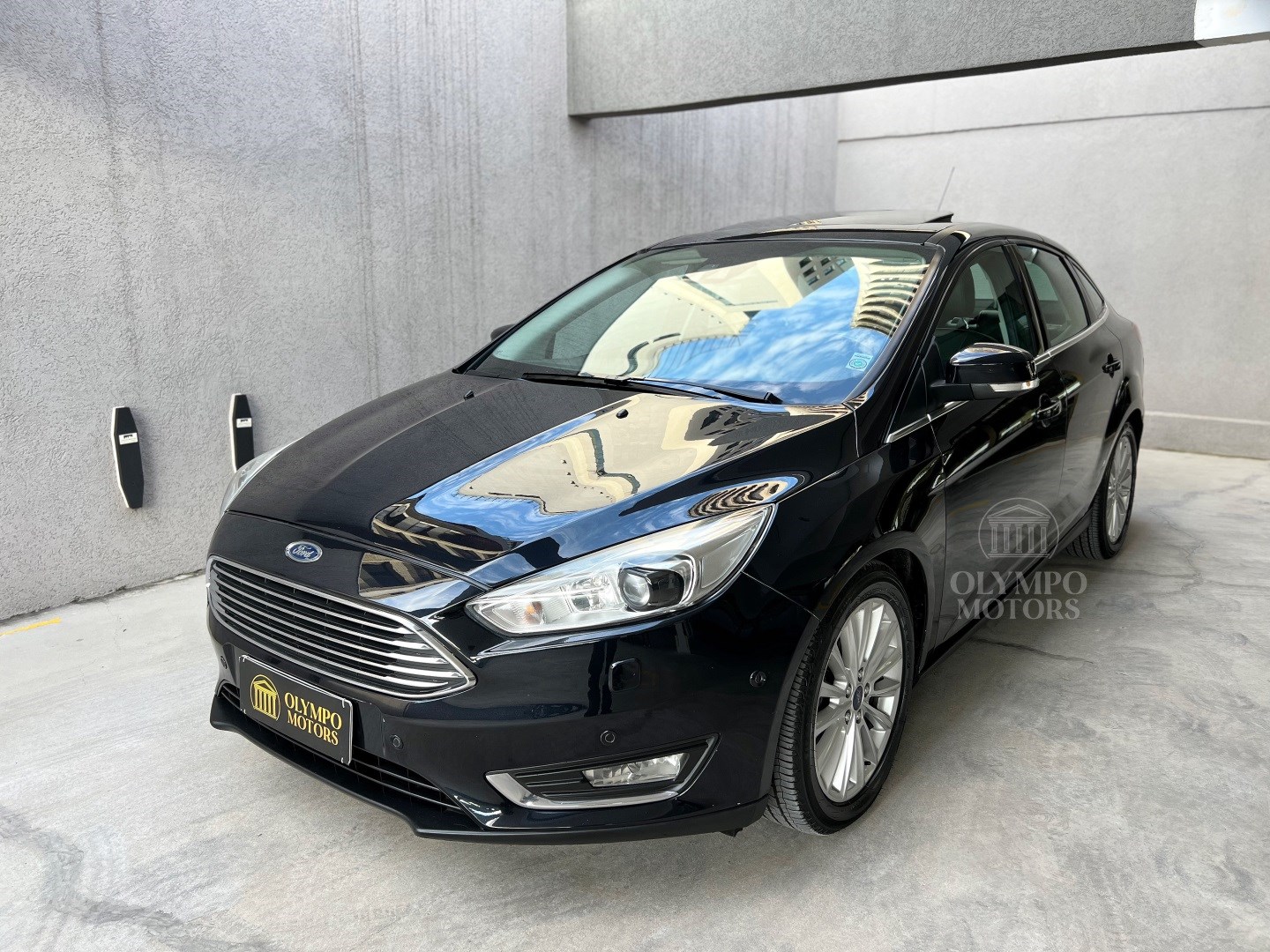 FORD FOCUS 2.0 TITANIUM PLUS 16V FLEX 4P POWERSHIFT