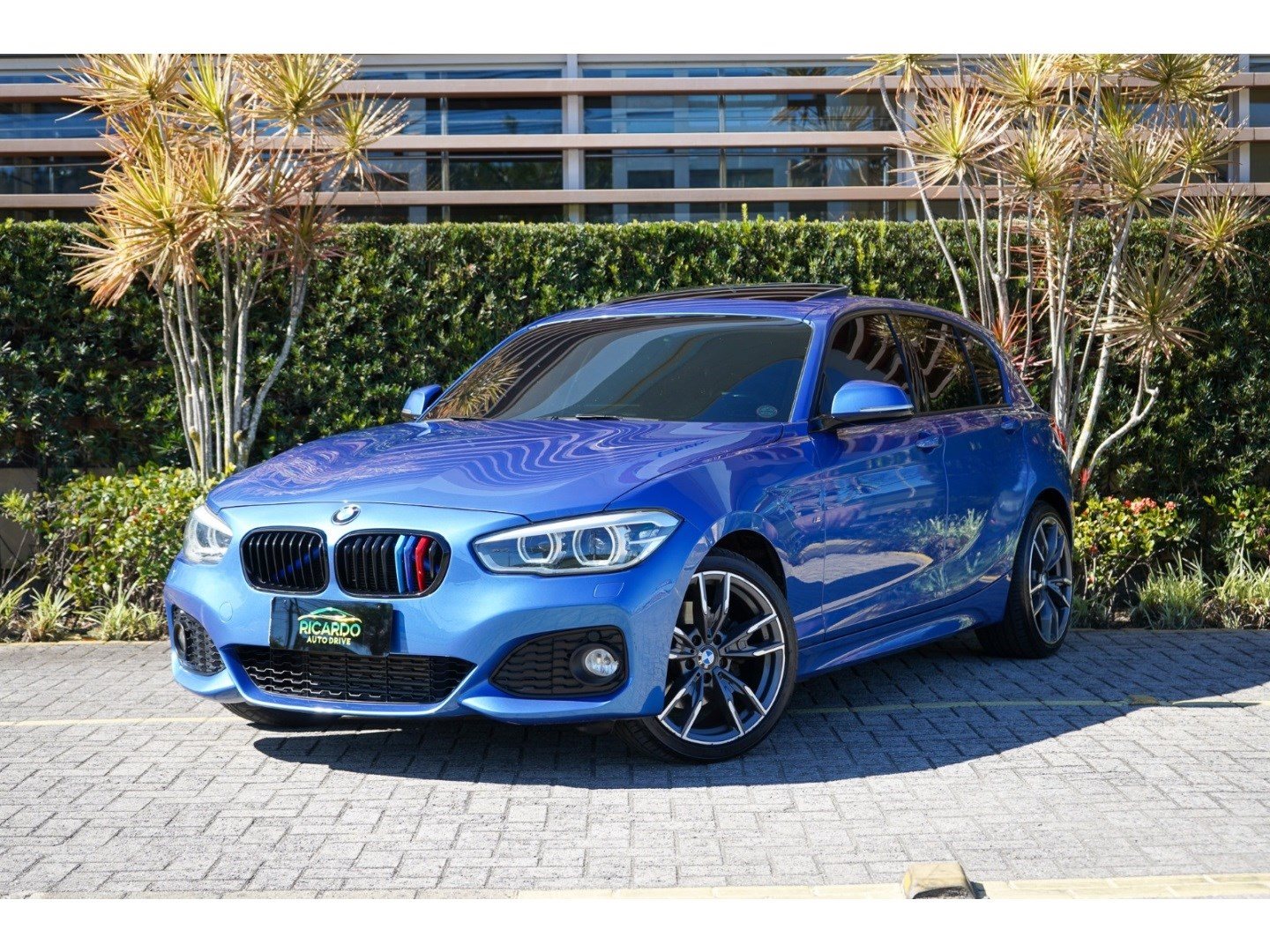 BMW 125i
