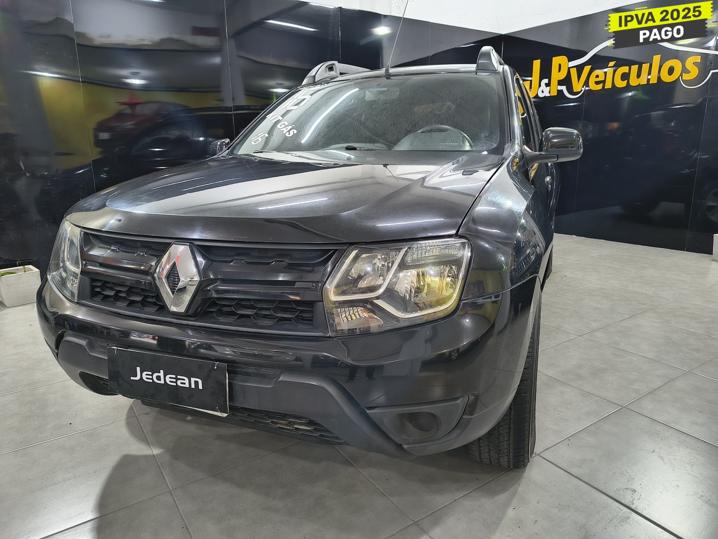 RENAULT DUSTER