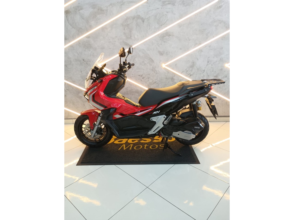 HONDA ADV 150