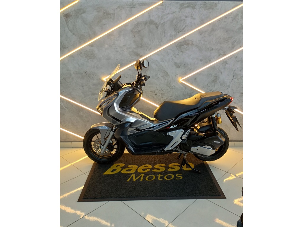 HONDA ADV 150