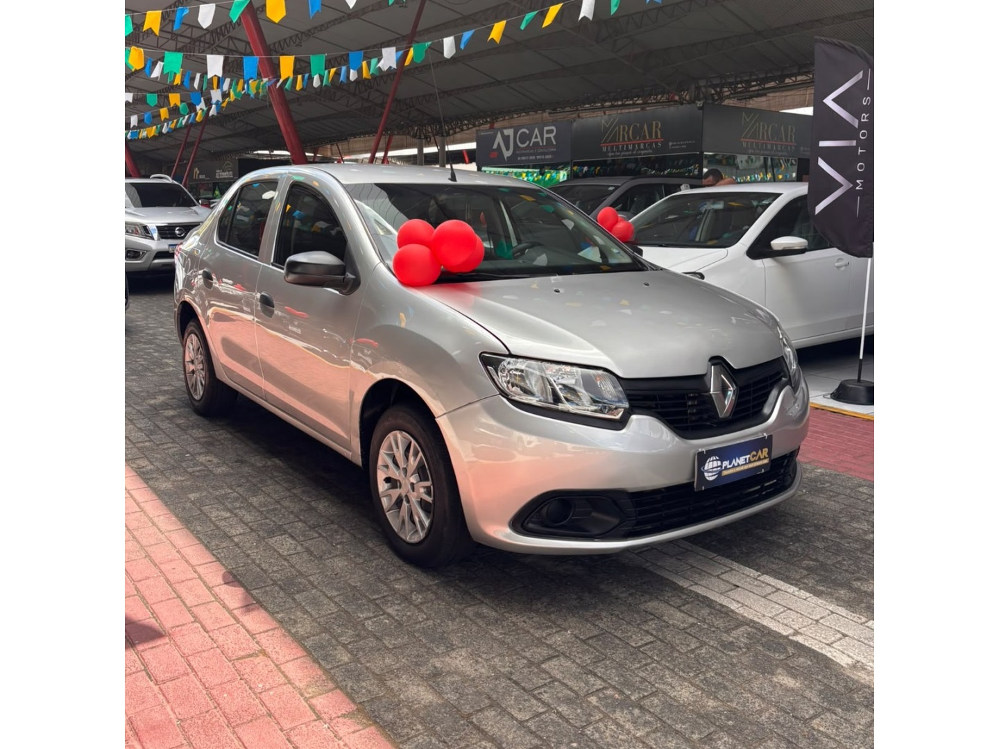 RENAULT LOGAN
