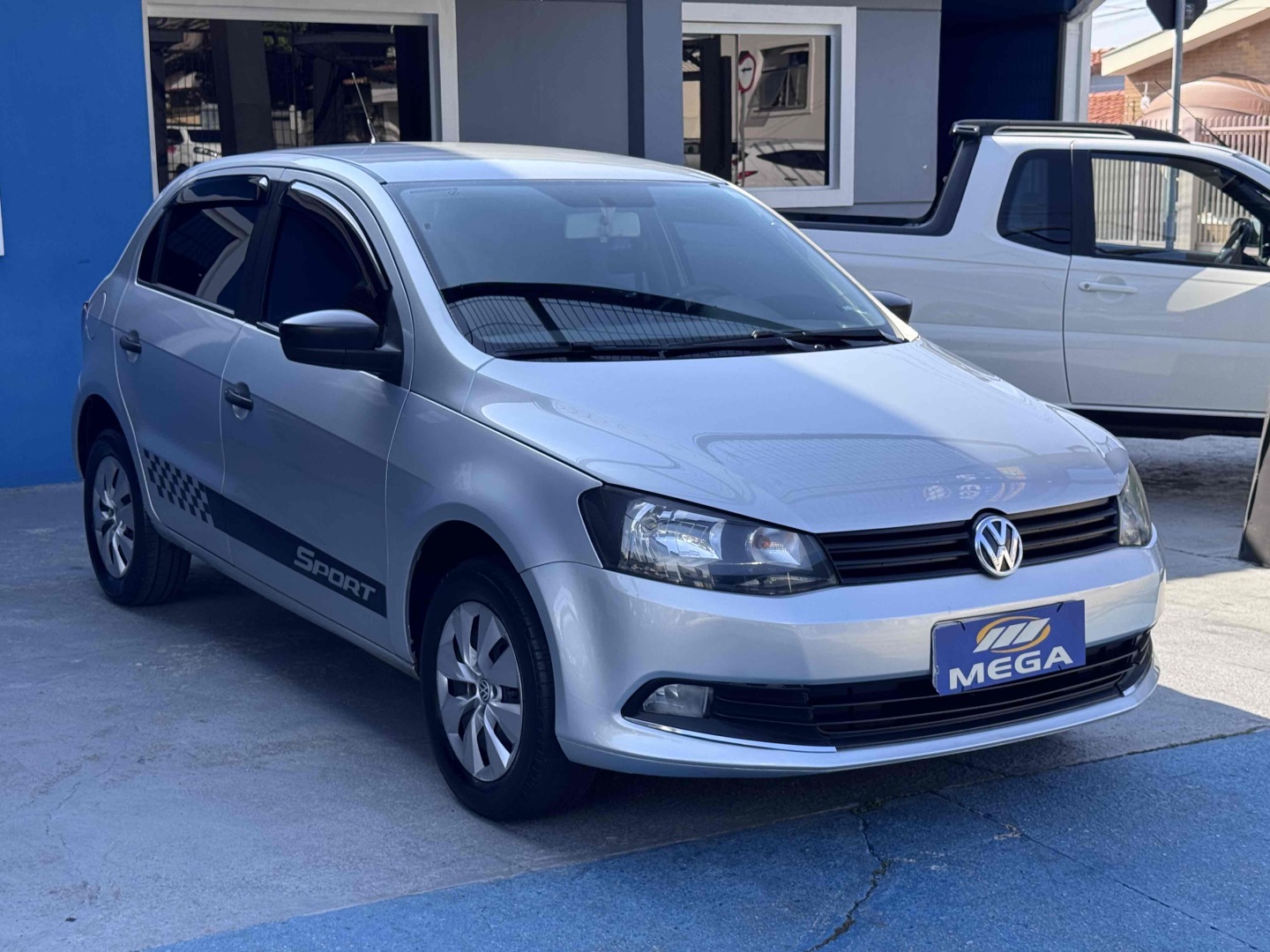 VOLKSWAGEN GOL