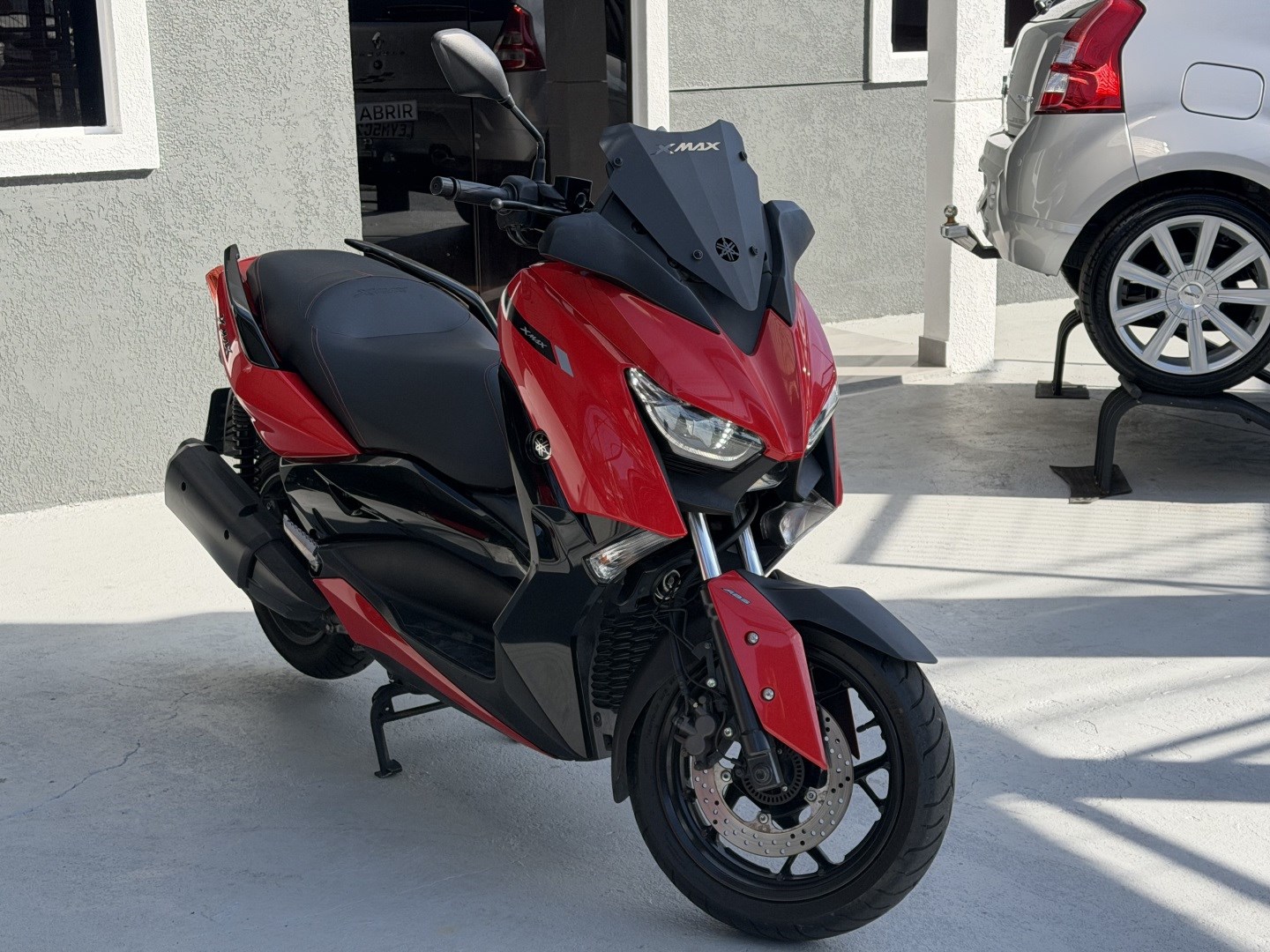 YAMAHA XMAX 250 ABS