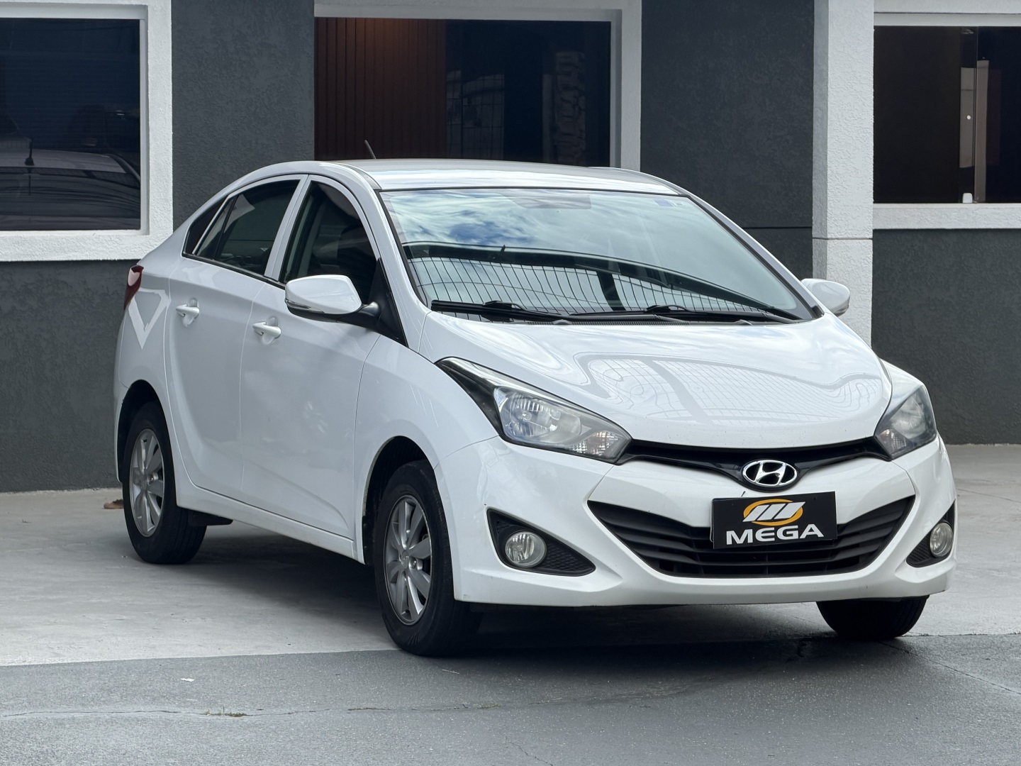 HYUNDAI HB20S