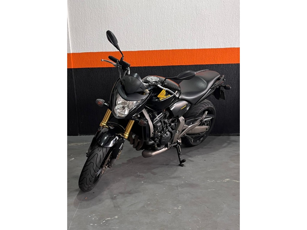 HONDA CB 600F HORNET