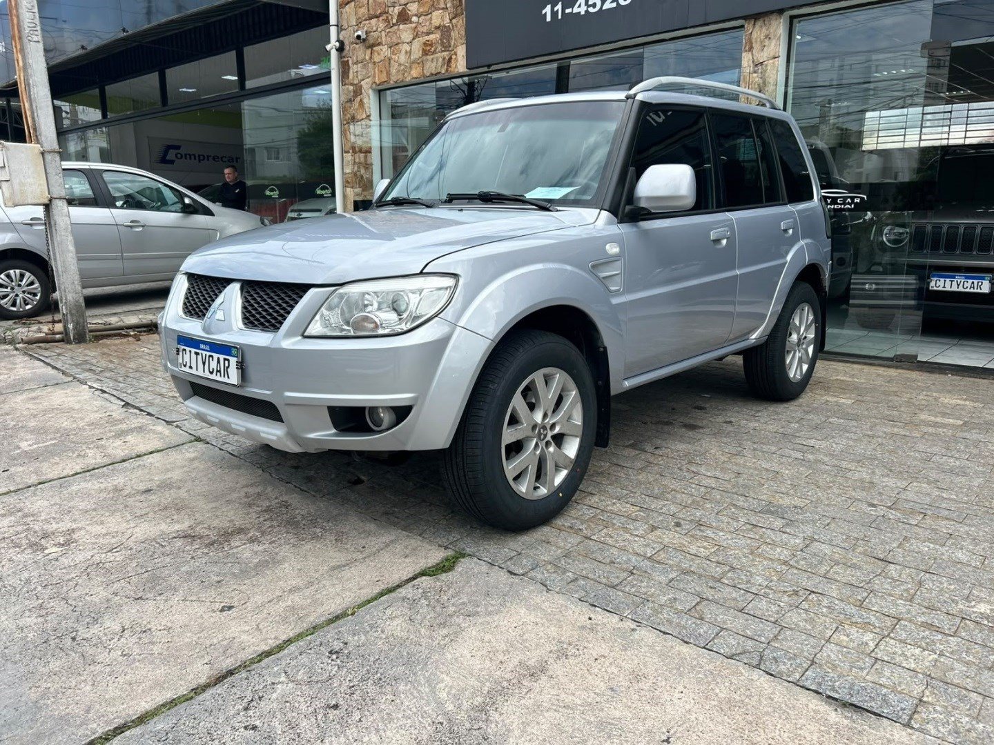 MITSUBISHI PAJERO TR4