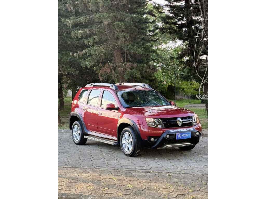 RENAULT DUSTER