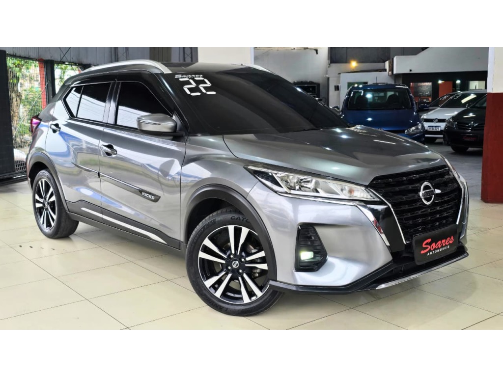 NISSAN KICKS