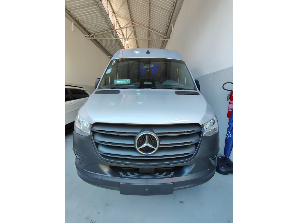 MERCEDES-BENZ SPRINTER