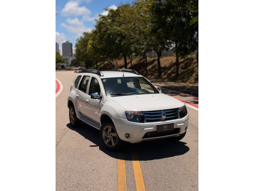 RENAULT DUSTER