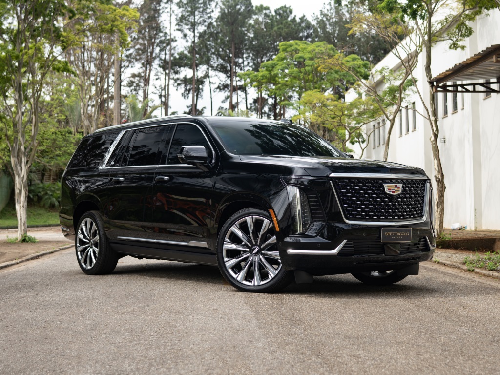 CADILLAC ESCALADE