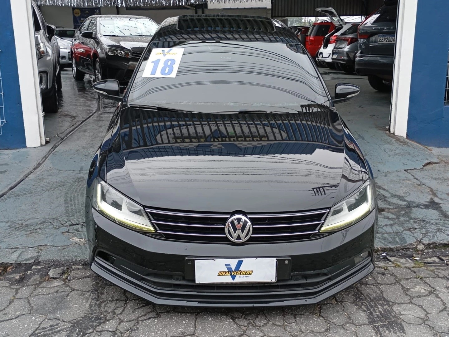 VOLKSWAGEN JETTA