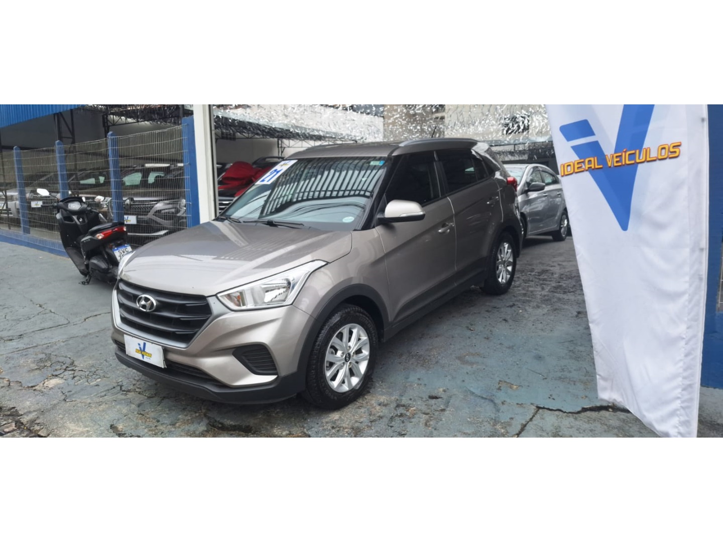 HYUNDAI CRETA