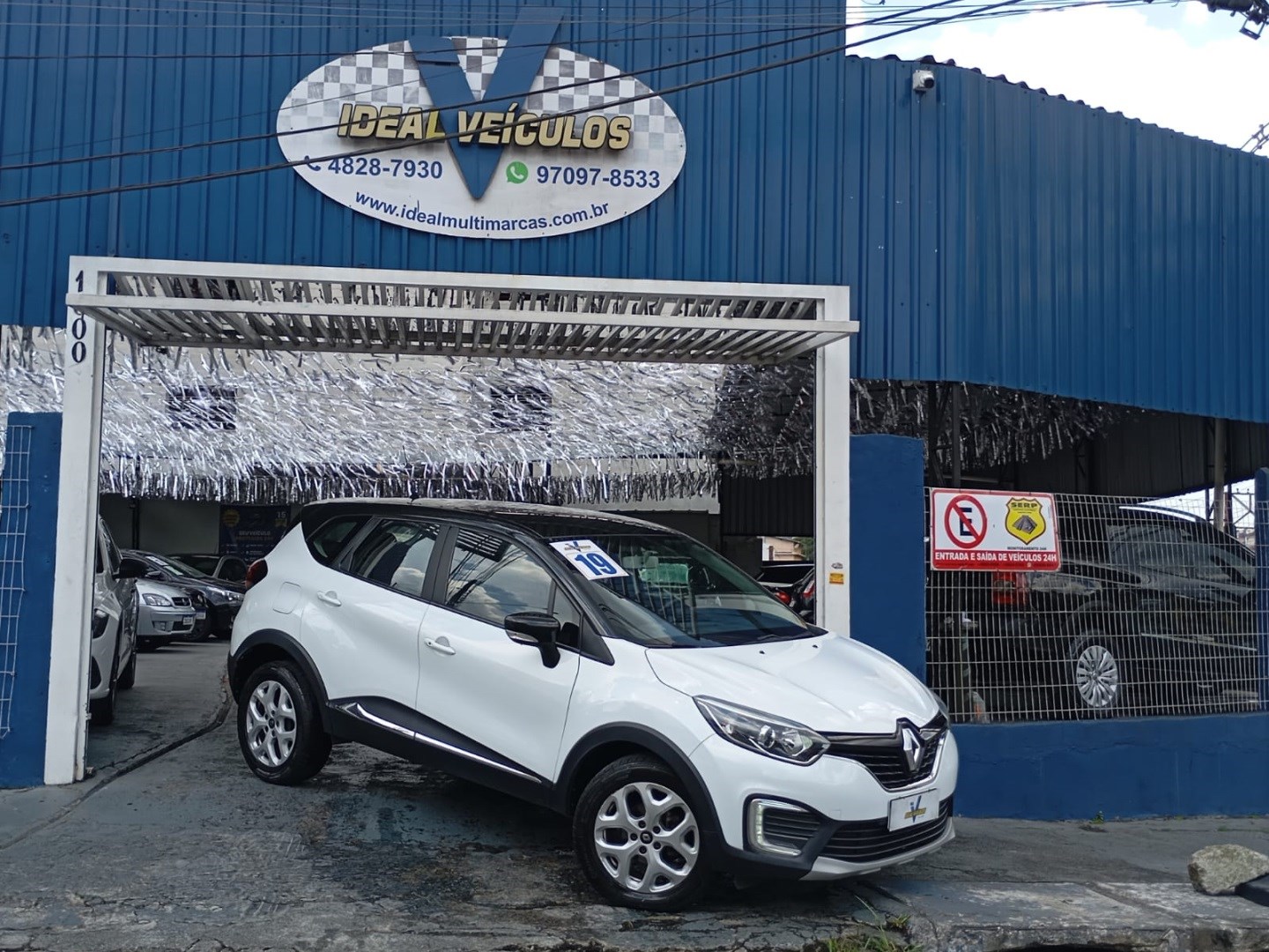 RENAULT CAPTUR