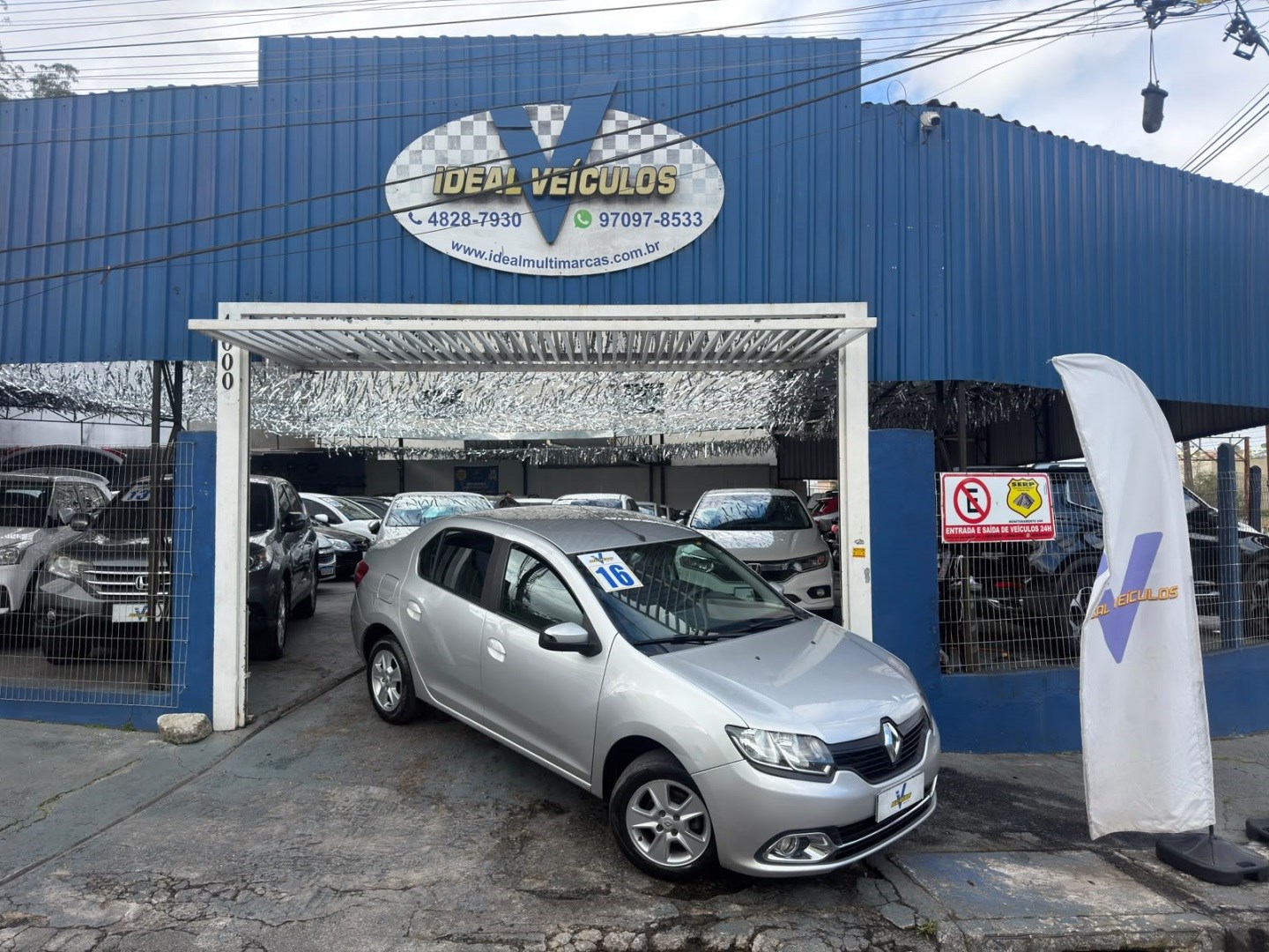RENAULT LOGAN