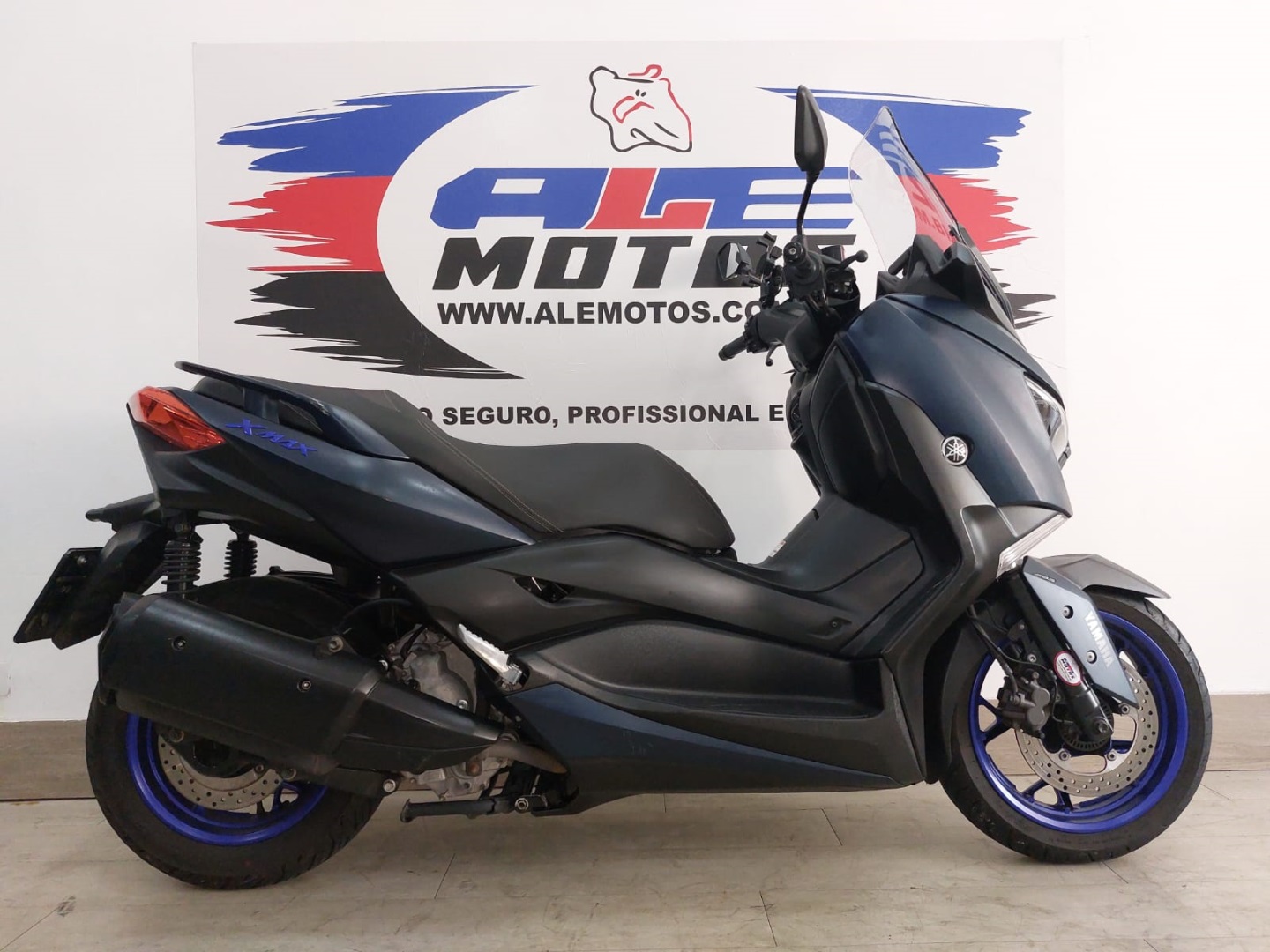 YAMAHA XMAX 250 ABS