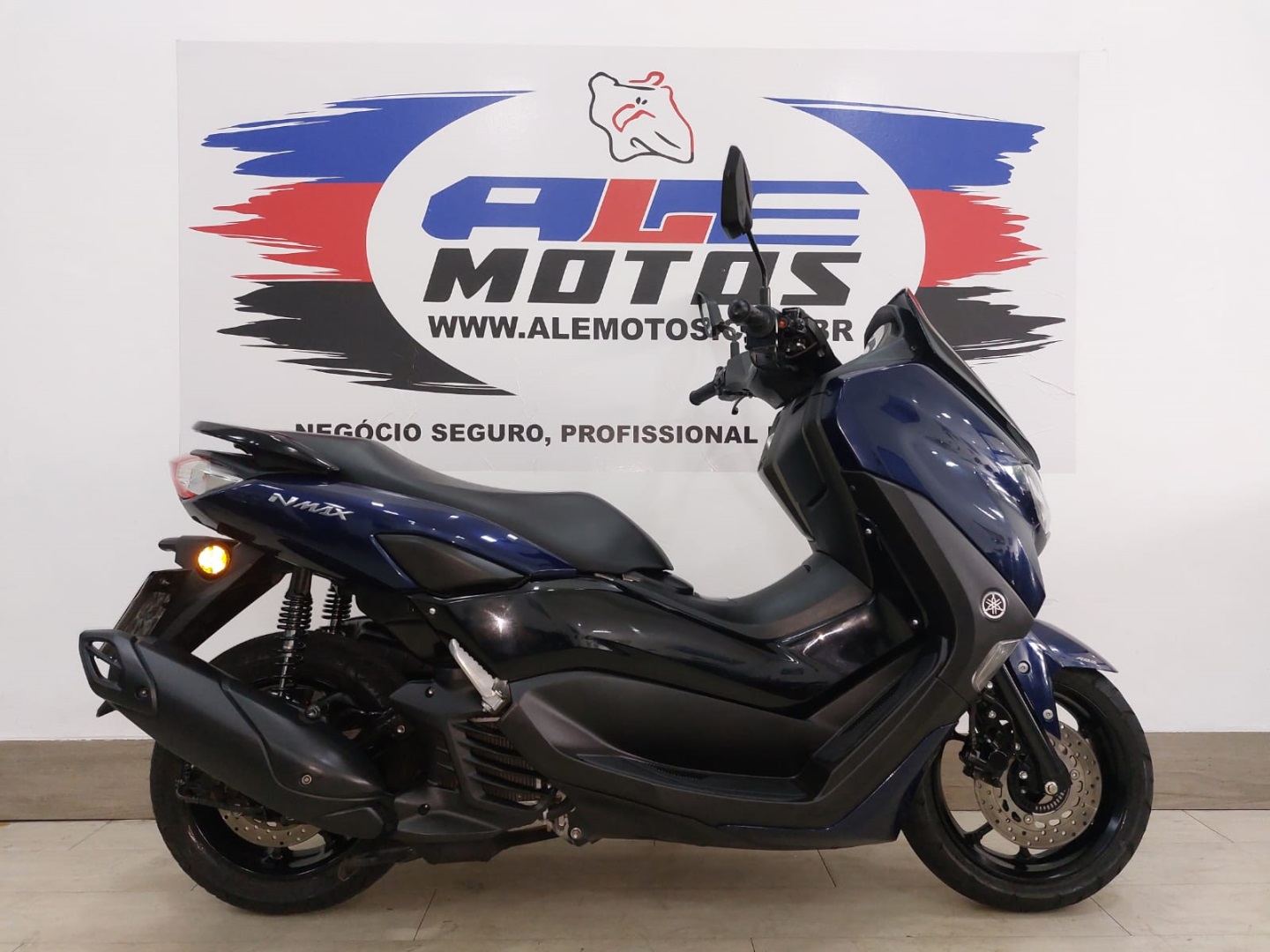 YAMAHA NMAX 160