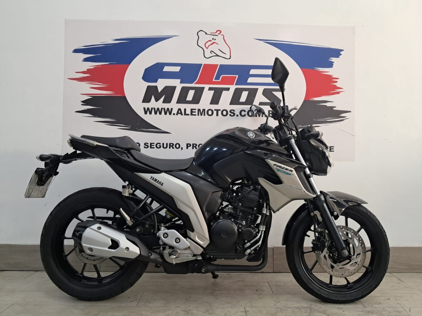 YAMAHA FZ25 FAZER ABS