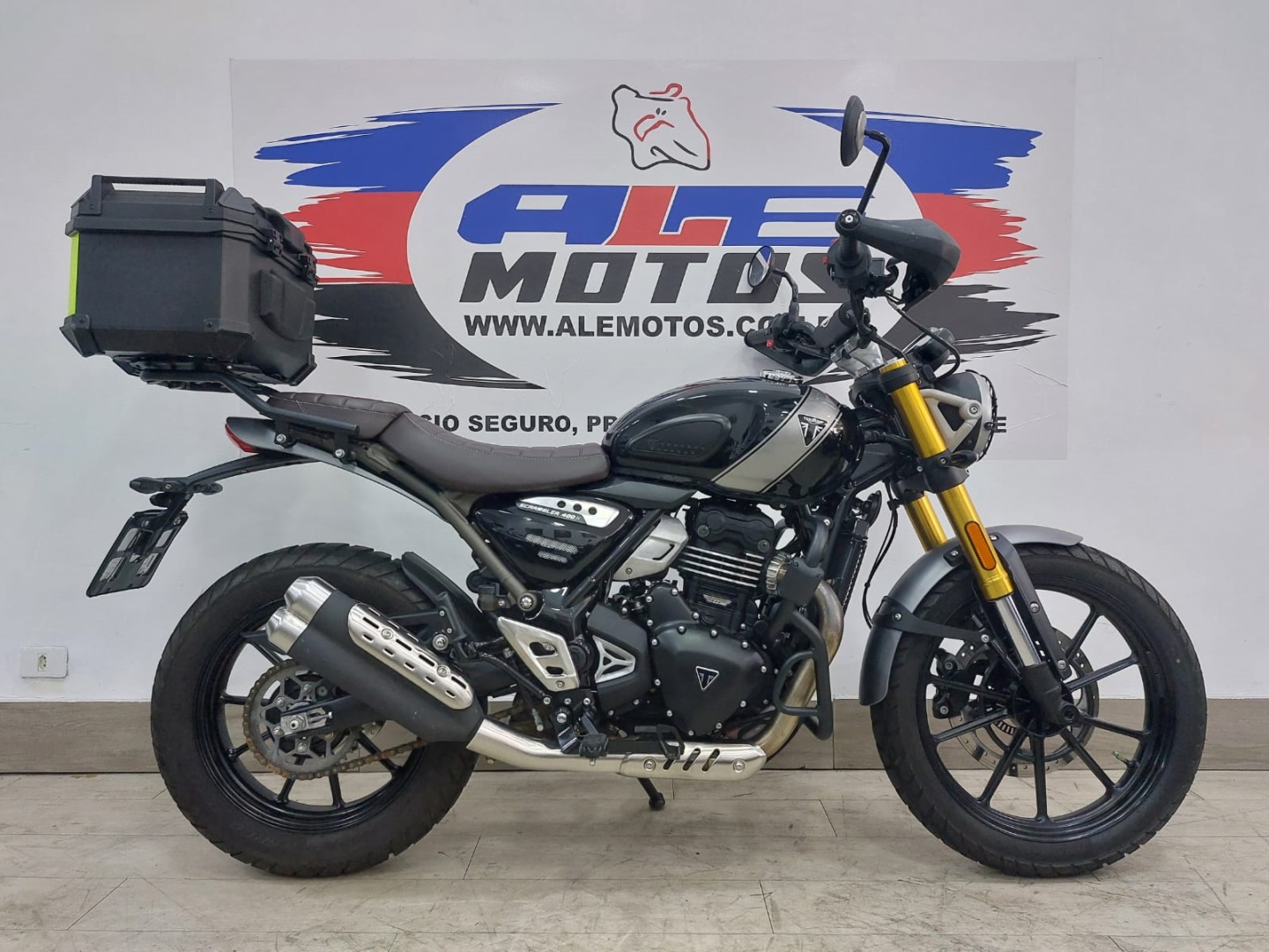 TRIUMPH SCRAMBLER 400X
