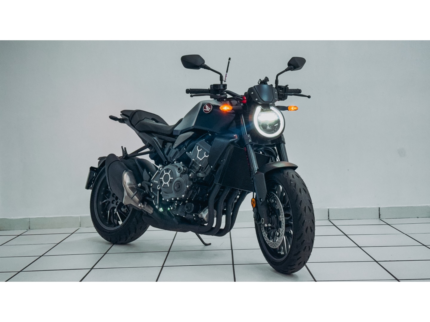 HONDA CB 1000R BLACK EDITION