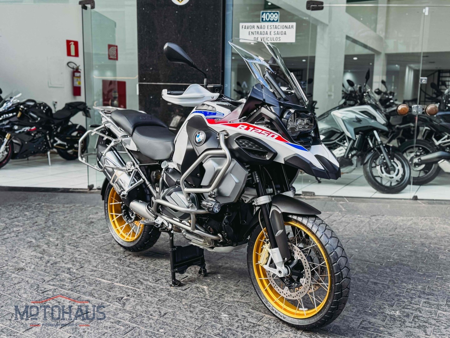BMW R 1250 GS ADVENTURE PREMIUM RALLYE