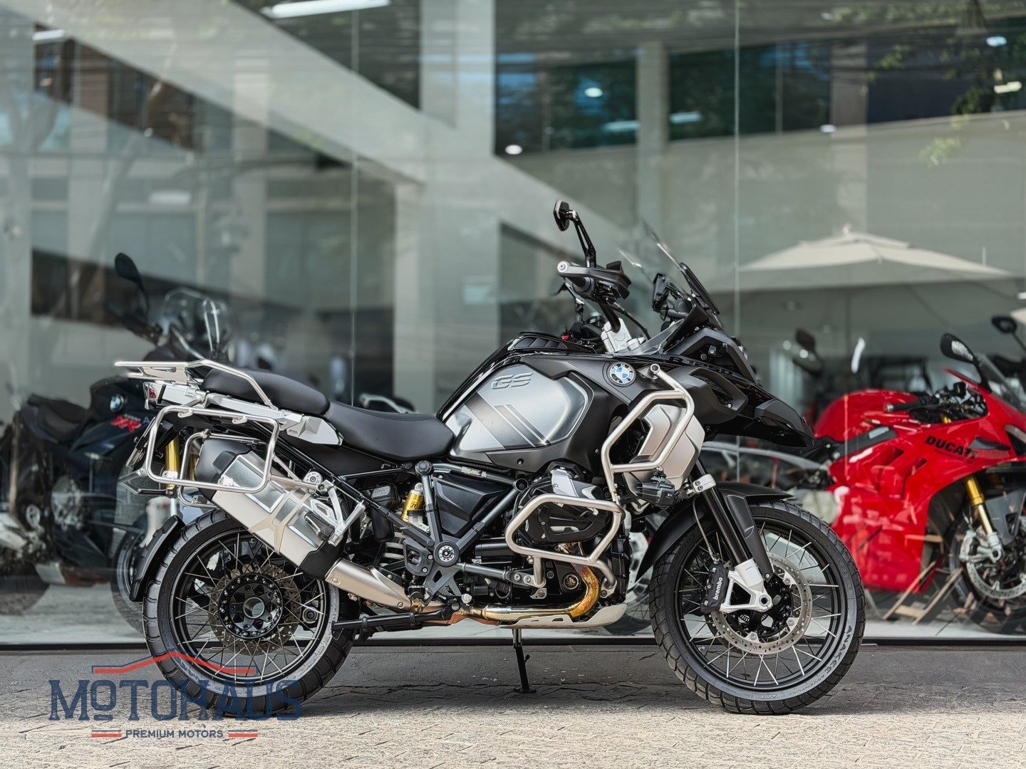 BMW R 1250 GS ADVENTURE PREMIUM TRIPLE BLACK