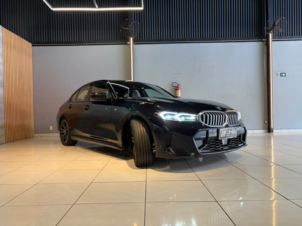 BMW 320i
