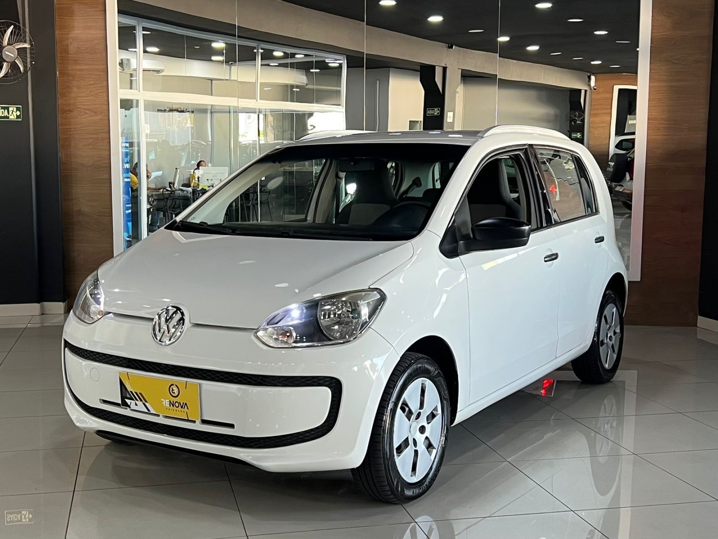 VOLKSWAGEN UP