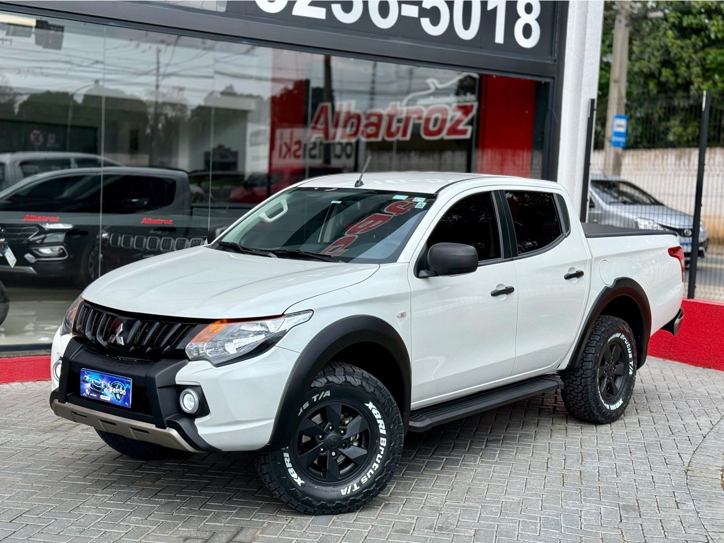 MITSUBISHI L200 TRITON