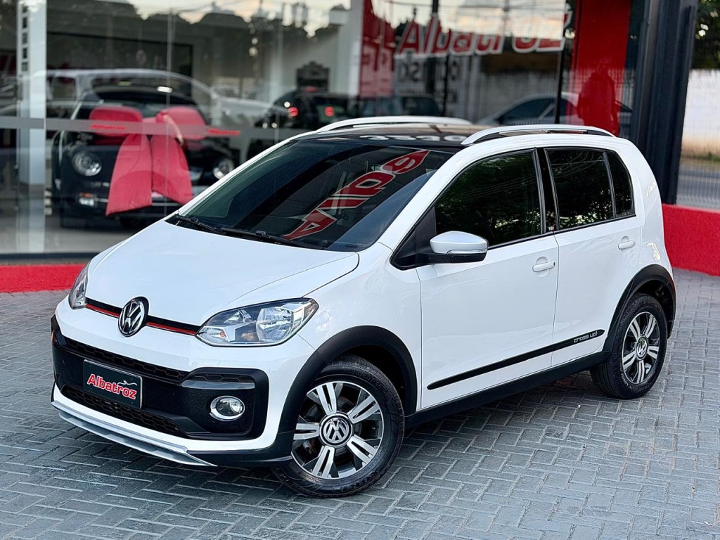 VOLKSWAGEN CROSS UP