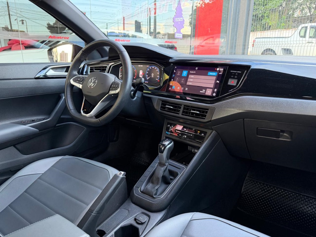 Volkswagen Nivus 1.0 200 TSI Total Flex Highline Automático - foto 11