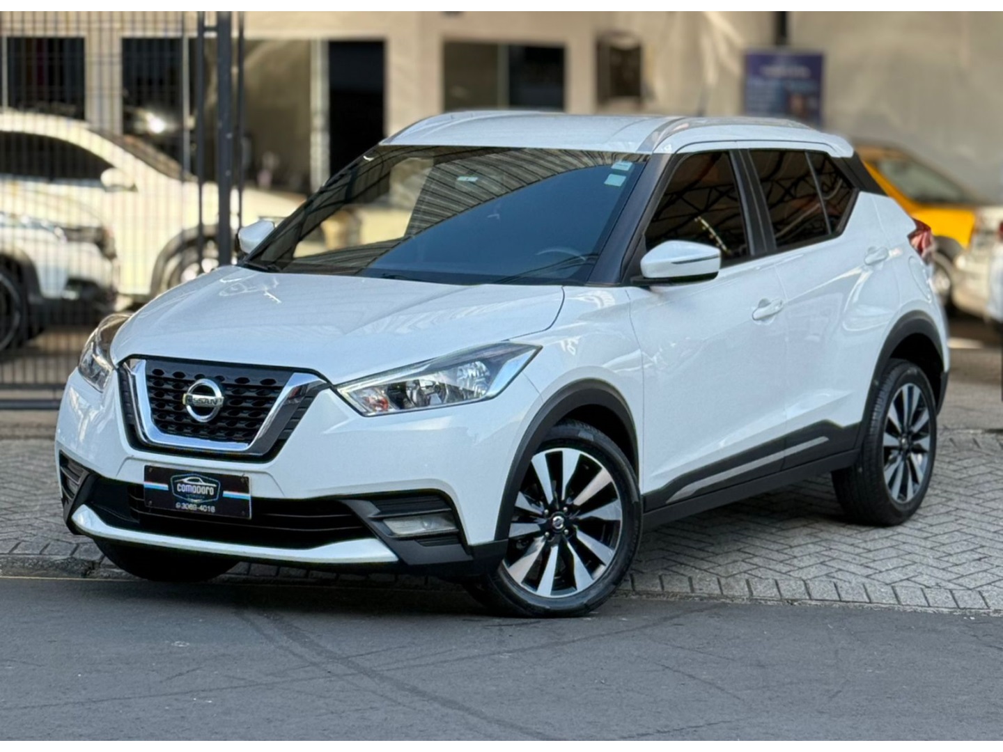 NISSAN KICKS