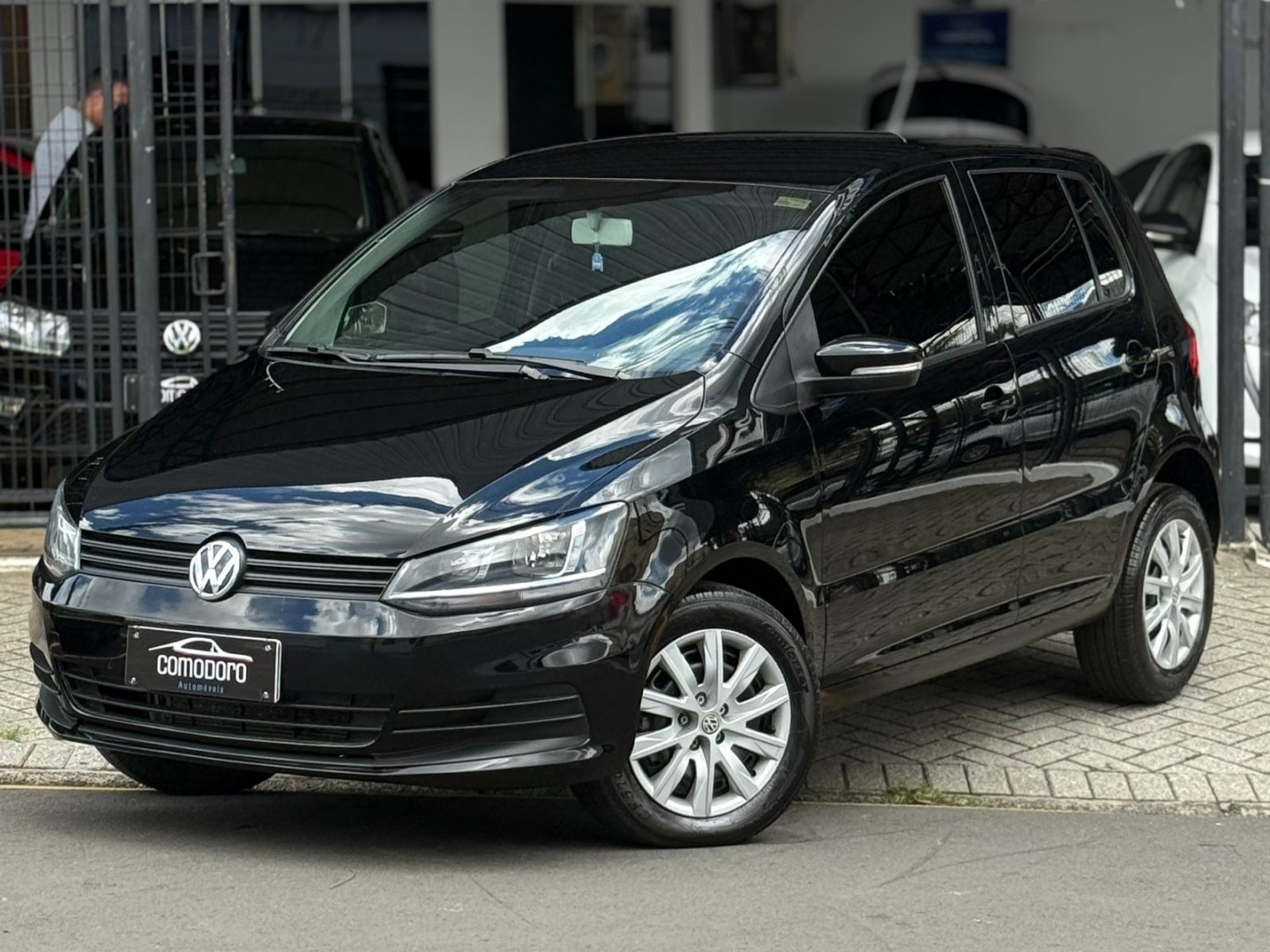 VOLKSWAGEN FOX