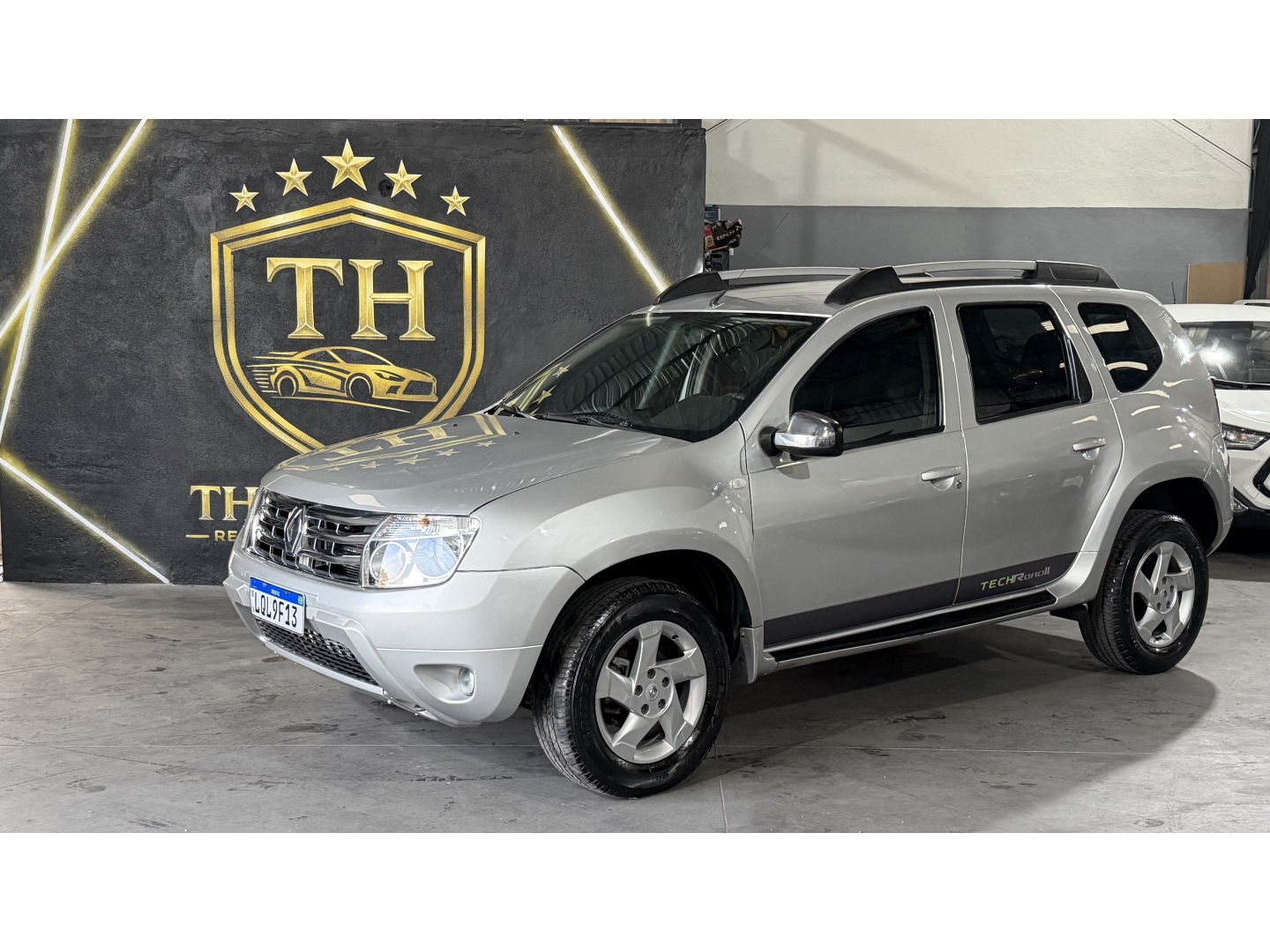 RENAULT DUSTER