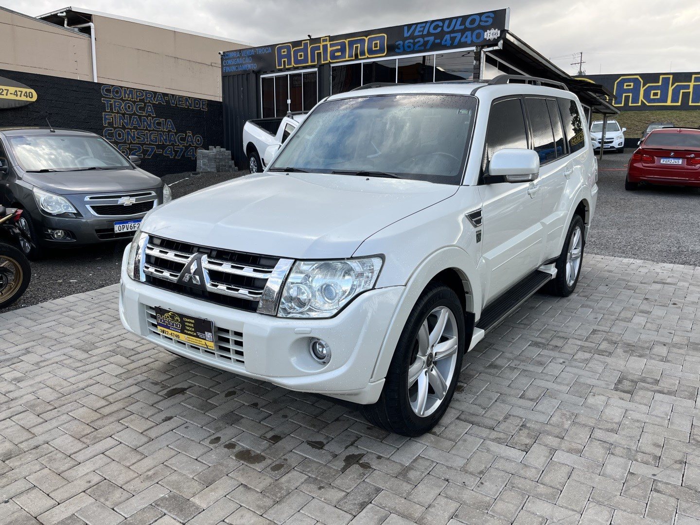 MITSUBISHI PAJERO FULL