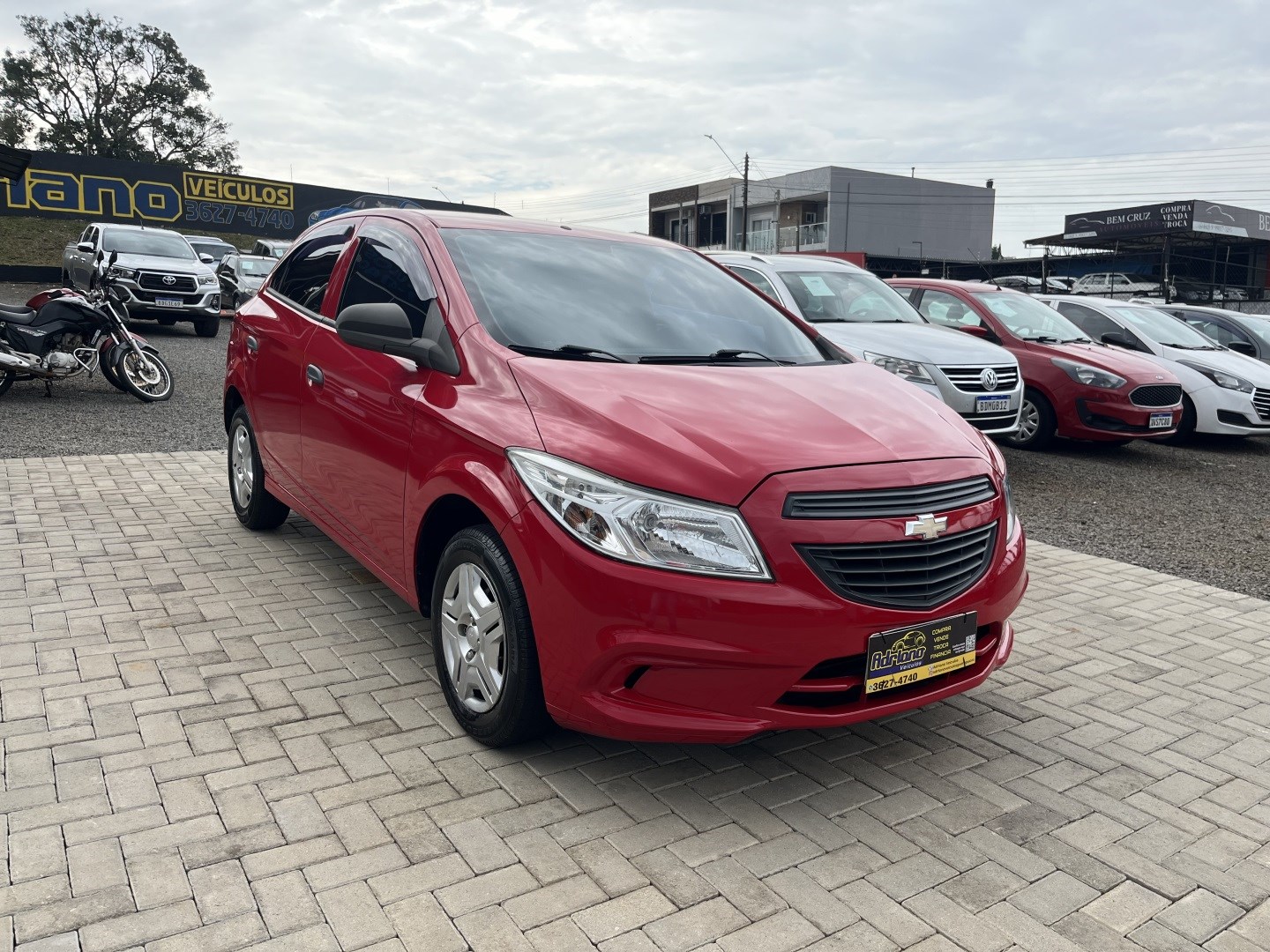 Chevrolet Onix Hatch Ls 1.0 8V Flexpower 5P Mec. - foto 2
