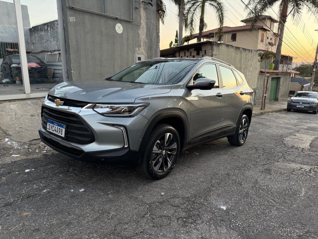 CHEVROLET TRACKER