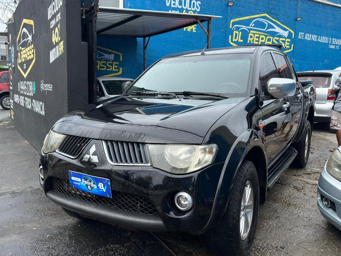 MITSUBISHI L200 TRITON